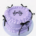 ROUND VINTAGE CAKE (Custom).